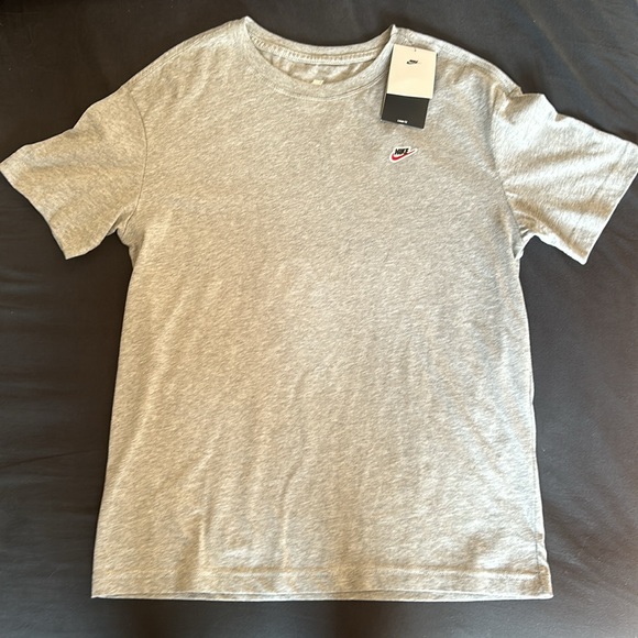 The Nike Tee - Picture 2 of 2